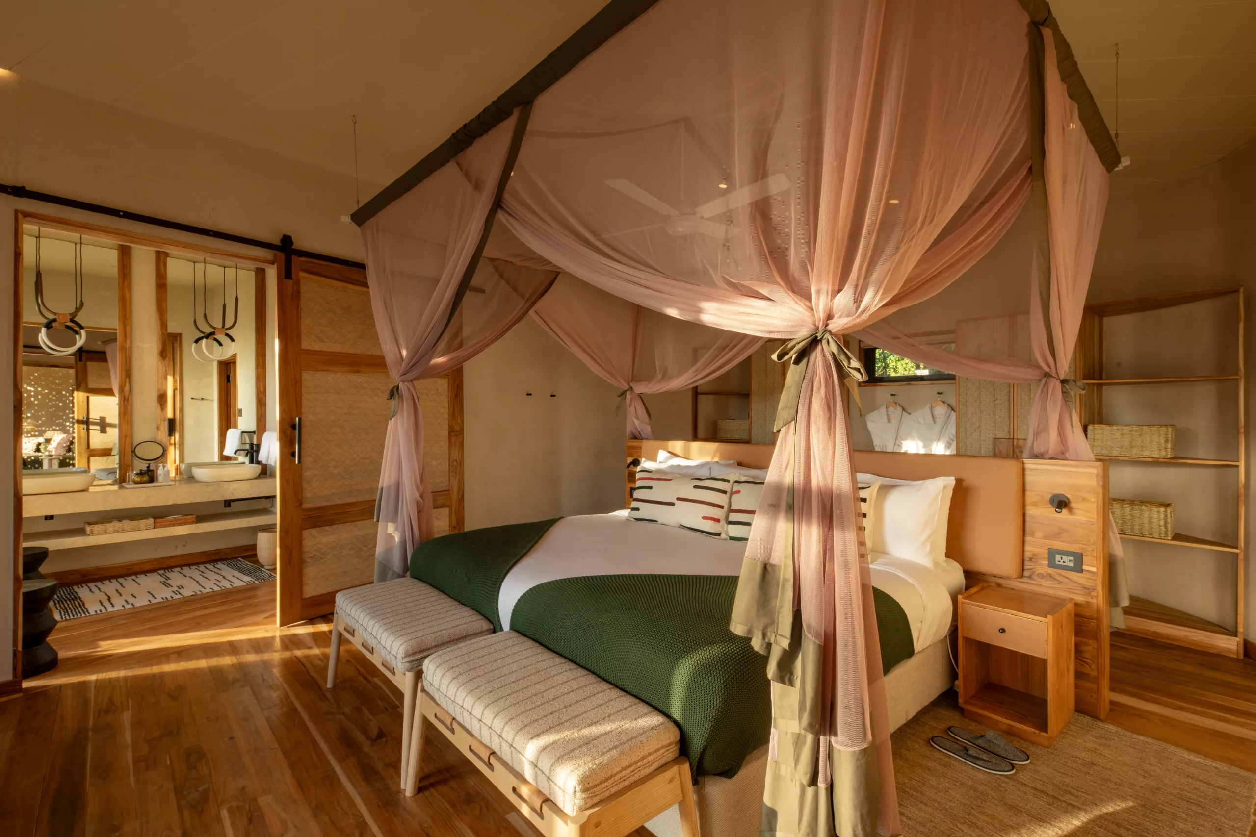 Lemala Osonjoi Lodge - Bedroom 9